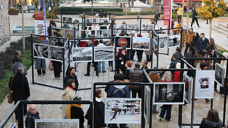 15. Fotofest, “kırılma zamanı”na bakıyor